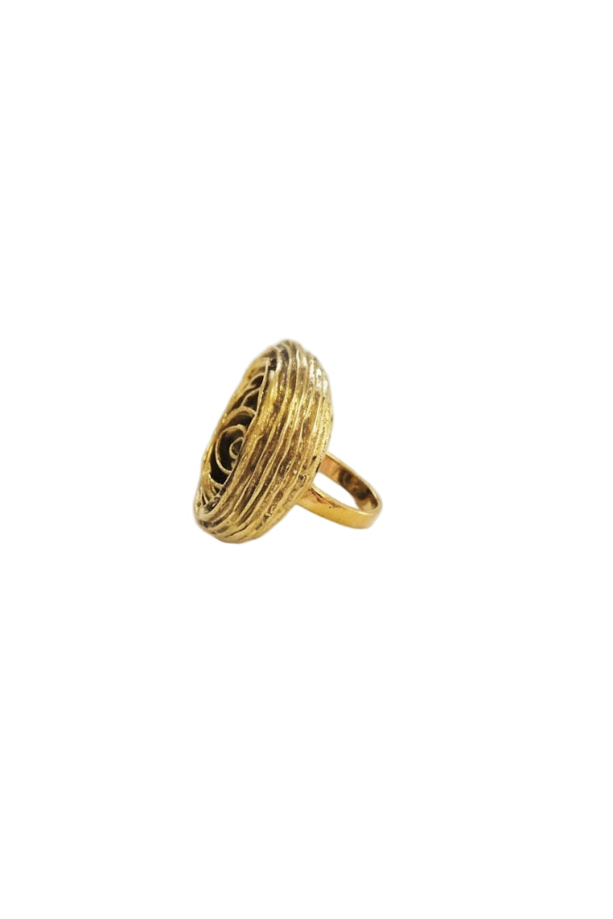 Anillo espiral dorada