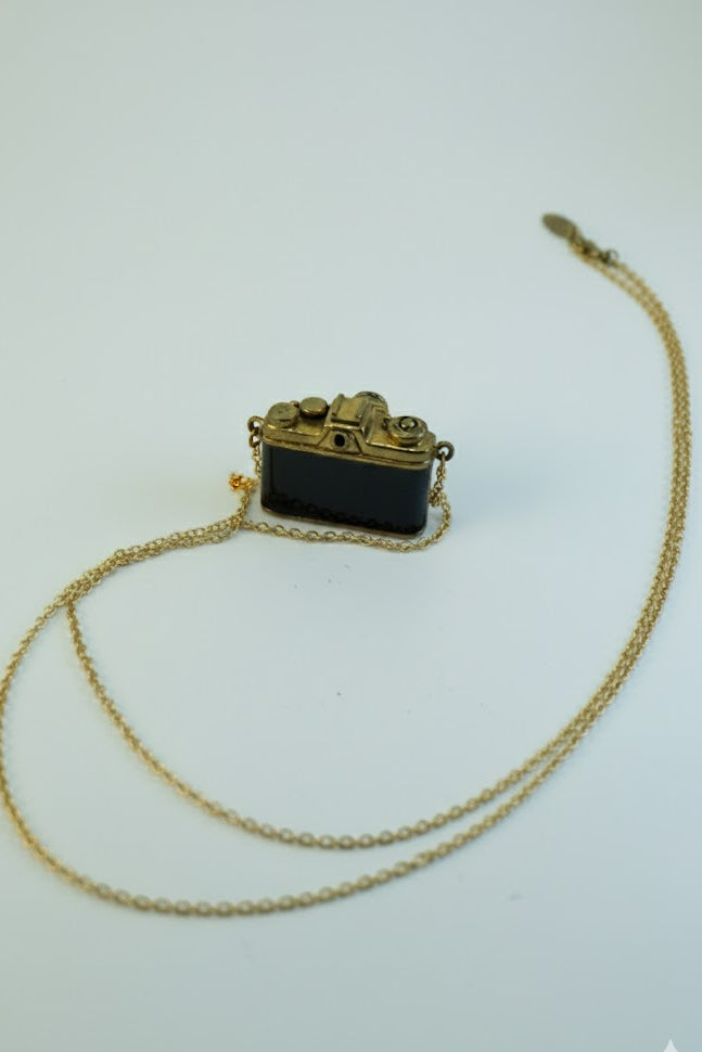 Collar colgante cámara de fotos vintage