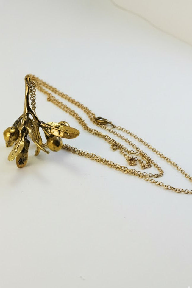 Collar colgante rama de olivo