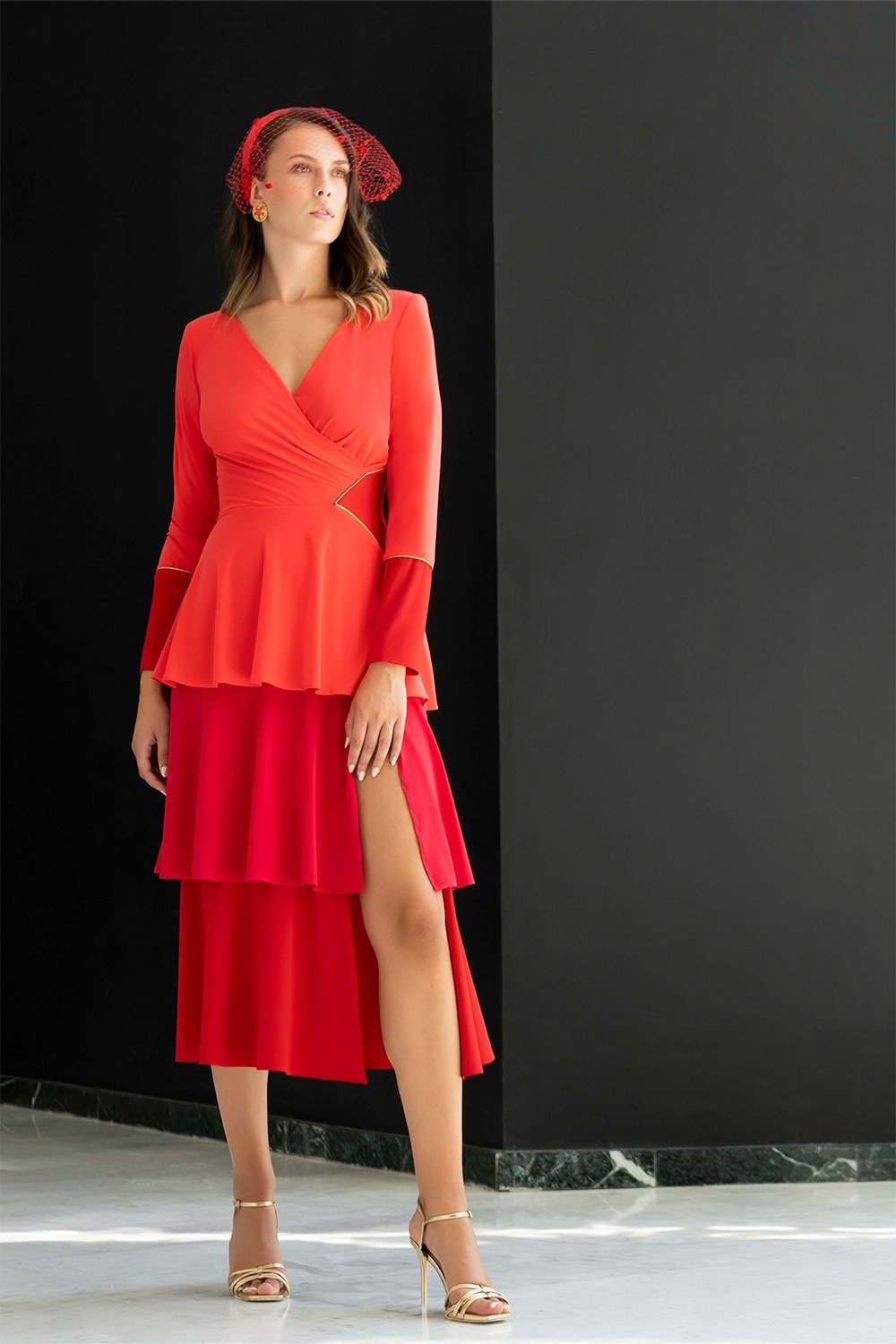 Vestido punto falda volantes