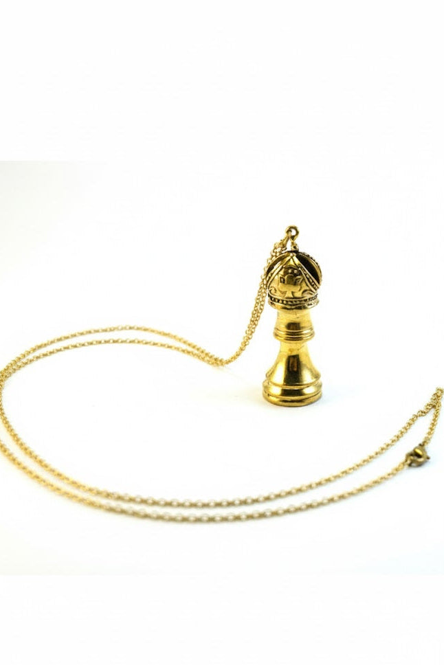 Collar colgante pieza de ajedrez