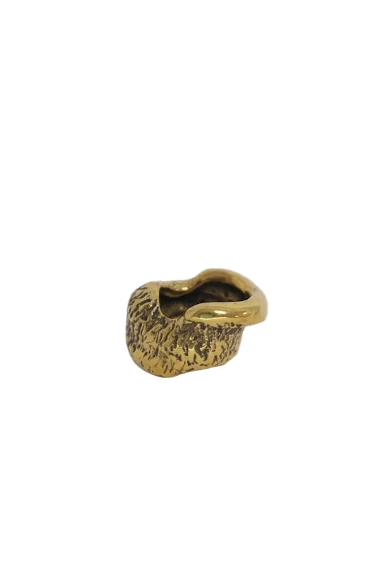 Anillo corteza dorada