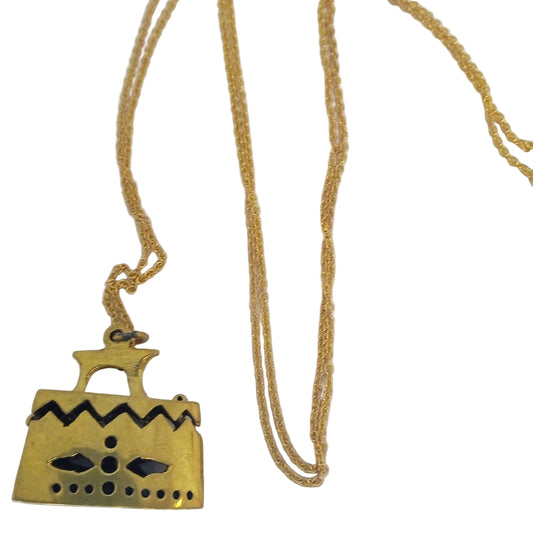 Collar colgante plancha antigua  con depósito