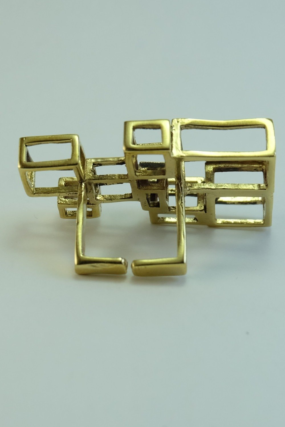 Anillo cubos 3D horizontal