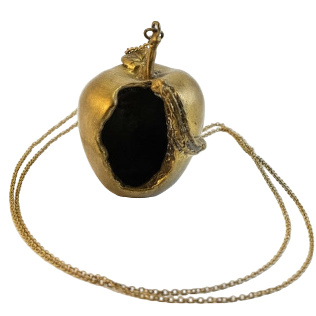 Collar colgante manzana