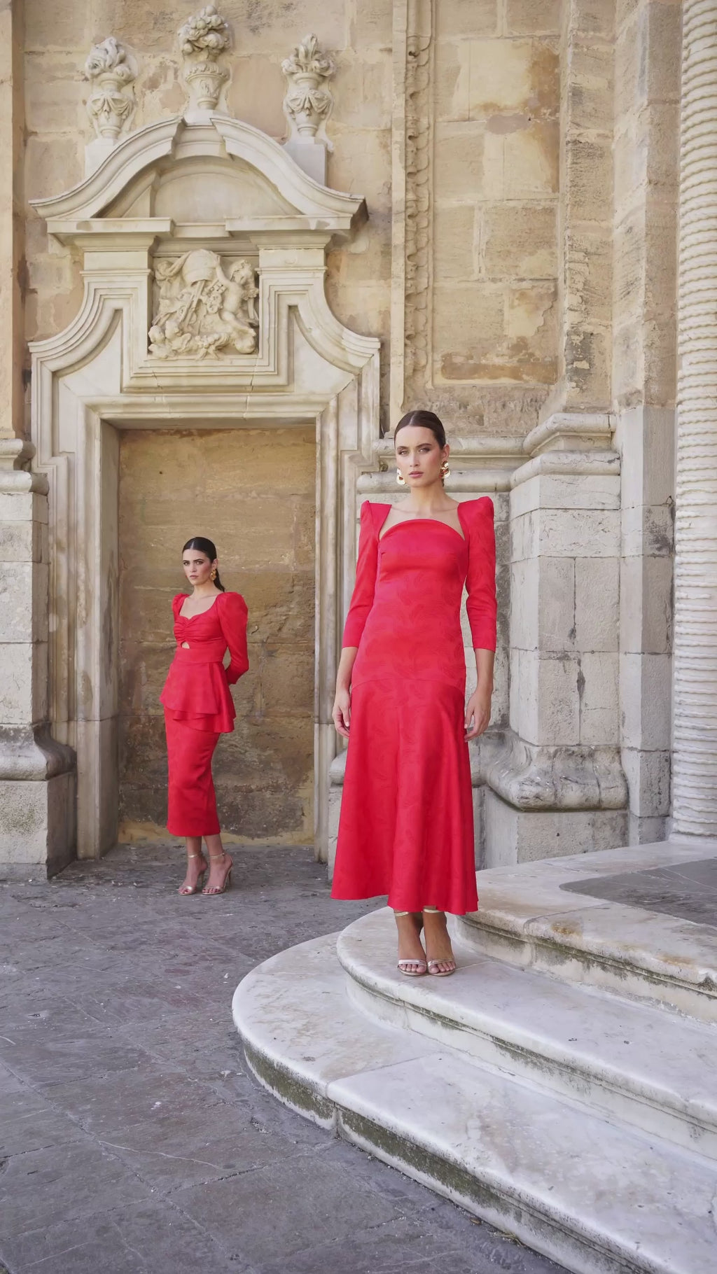 Vestido plumas