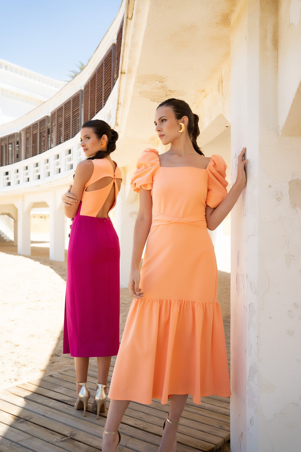 Vestido bicolor tiras escote